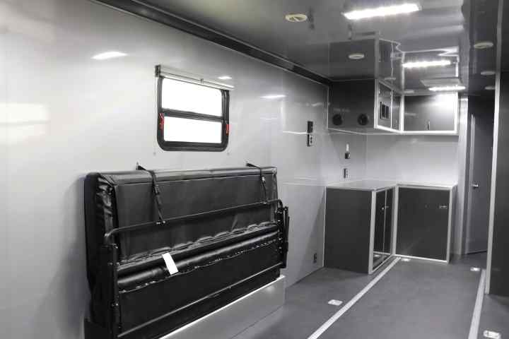 inTech Gooseneck Trailer