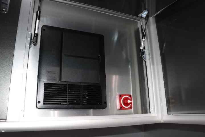 inTech Gooseneck Trailer