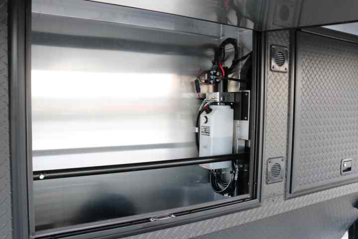 inTech Gooseneck Trailer