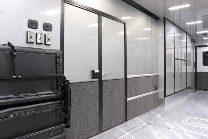 inTech Gooseneck Trailer