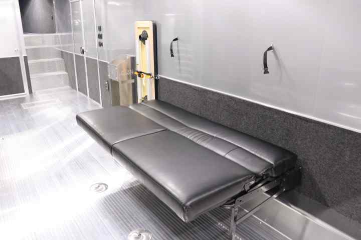inTech Gooseneck Trailer