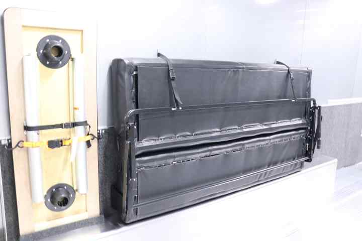 inTech Gooseneck Trailer