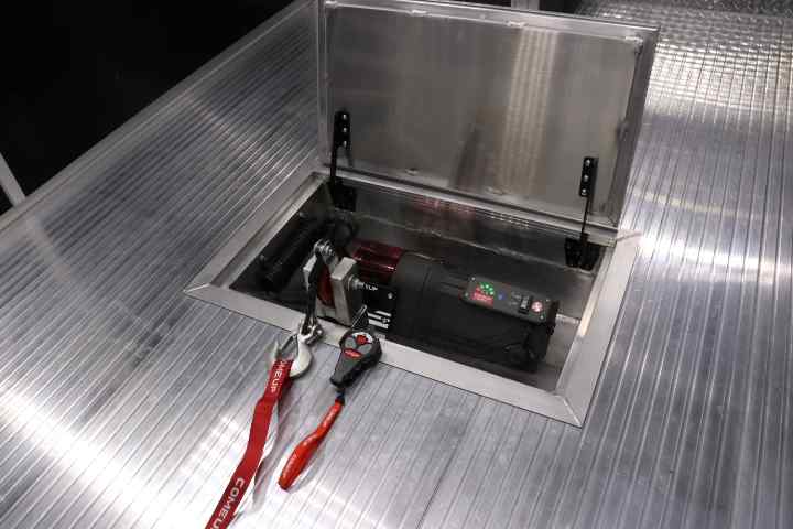 inTech Gooseneck Trailer