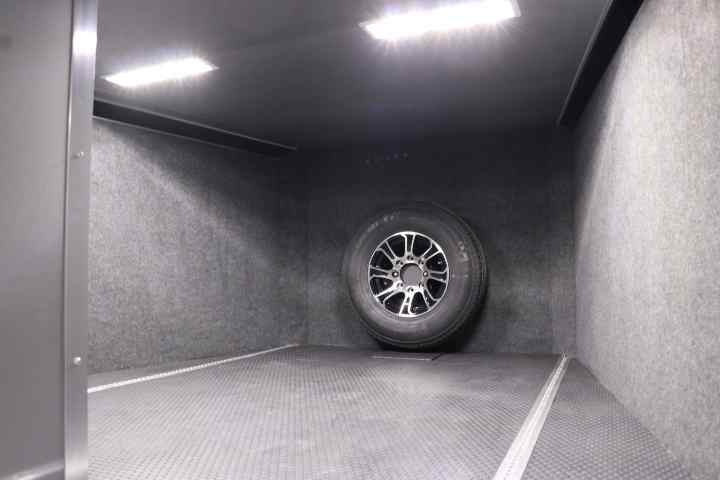 inTech Gooseneck Trailer