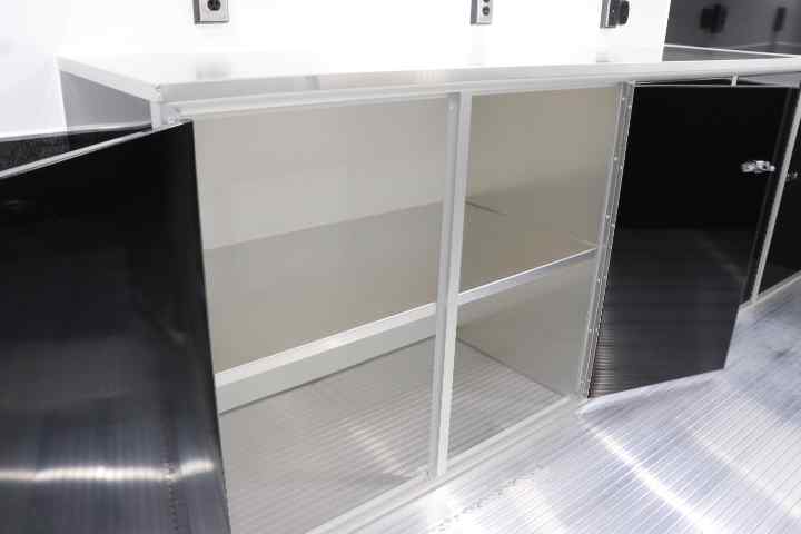 inTech Gooseneck Trailer