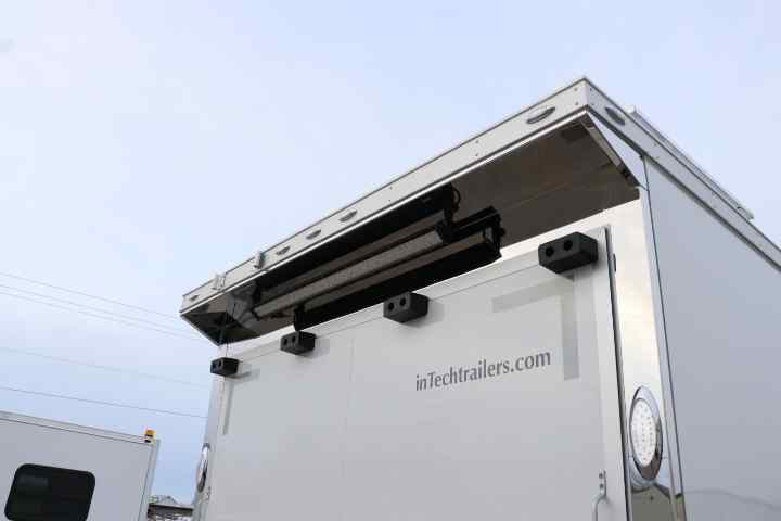 inTech Gooseneck Trailer