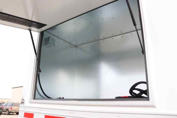 inTech Gooseneck Trailer