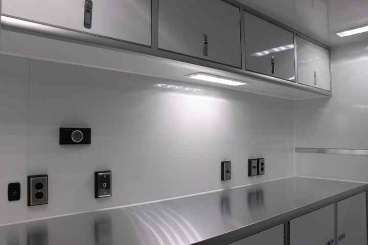 inTech Gooseneck Trailer