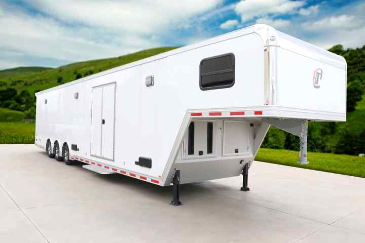 inTech Gooseneck Trailer