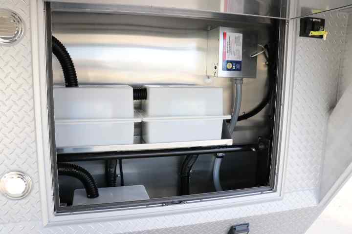 inTech Gooseneck Trailer