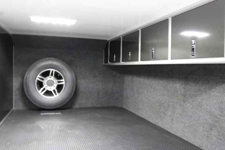 inTech Gooseneck Trailer