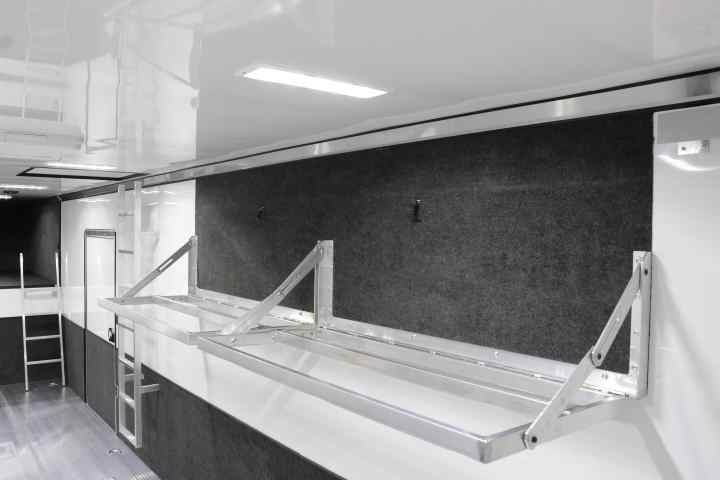 inTech Gooseneck Trailer