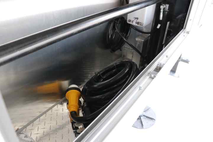 inTech Gooseneck Trailer