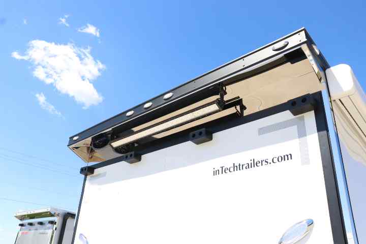 inTech Gooseneck Trailer