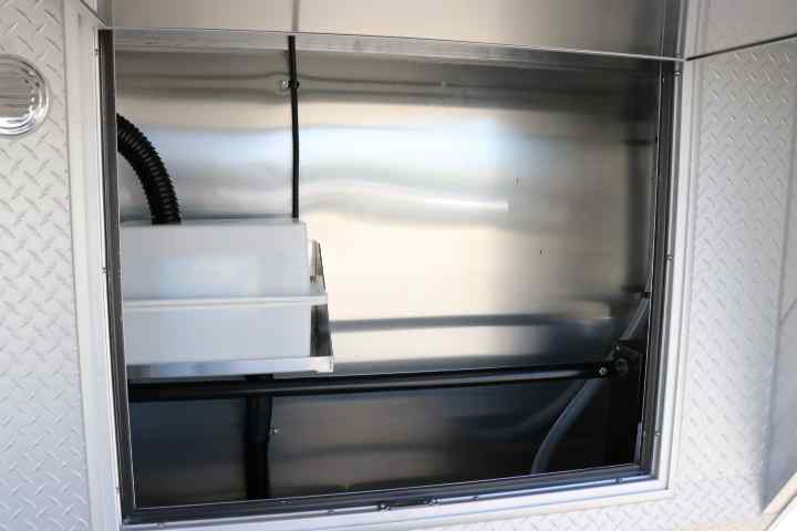 inTech Gooseneck Trailer