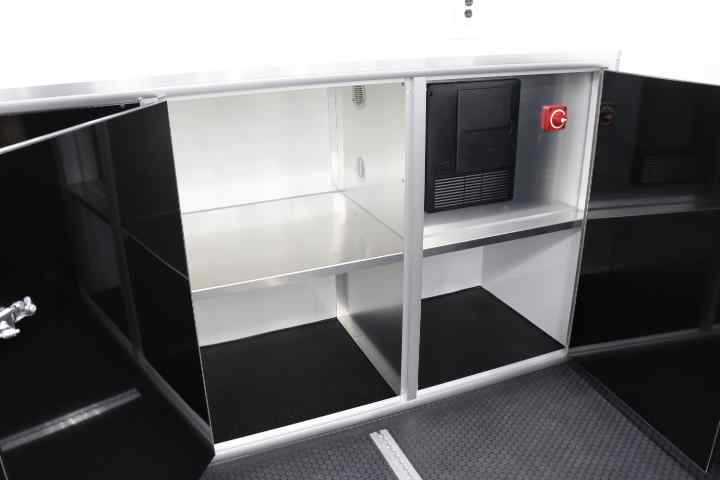 inTech Gooseneck Trailer