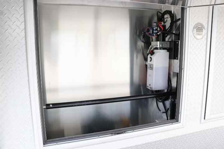 inTech Gooseneck Trailer