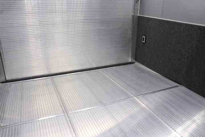 inTech Gooseneck Trailer