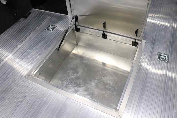 inTech Gooseneck Trailer