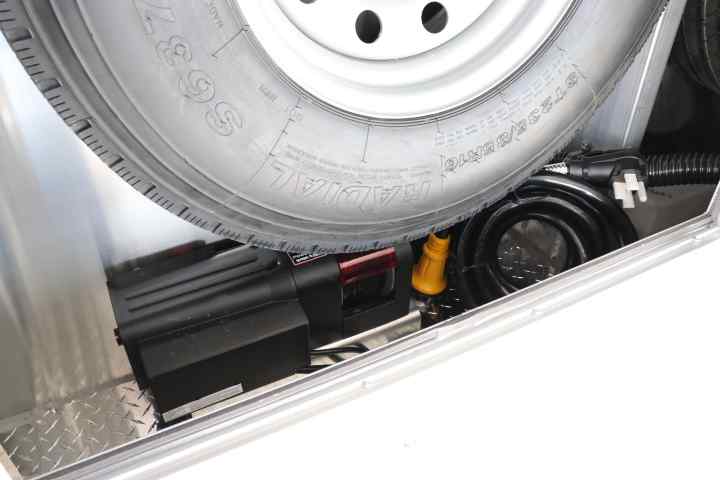 inTech Gooseneck Trailer