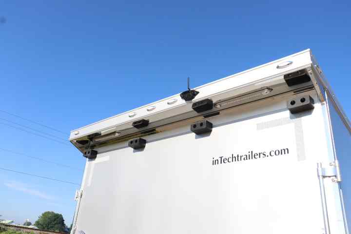 inTech Gooseneck Trailer