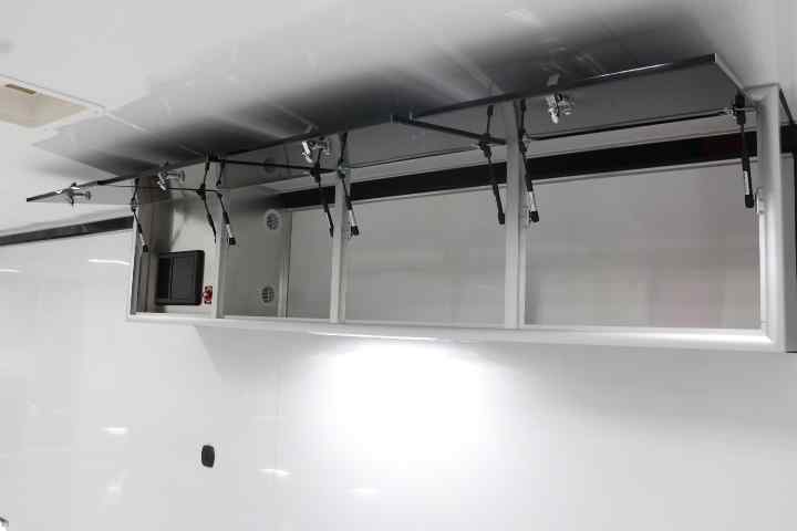 inTech Gooseneck Trailer