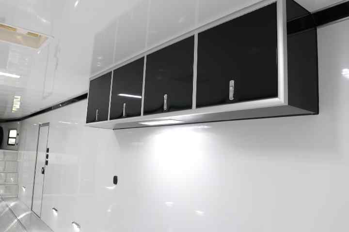 inTech Gooseneck Trailer