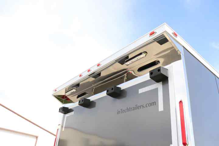 inTech Gooseneck Trailer