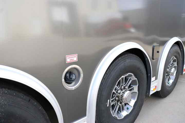 inTech Gooseneck Trailer