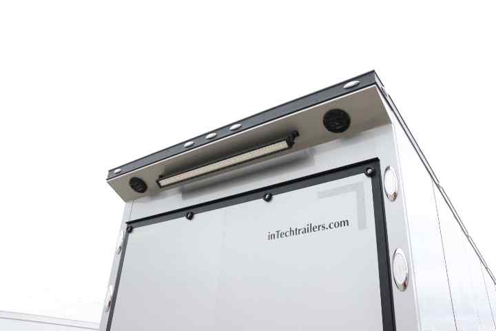 inTech Gooseneck Trailer