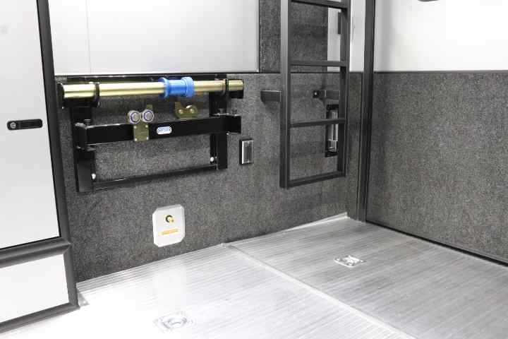inTech Gooseneck Trailer