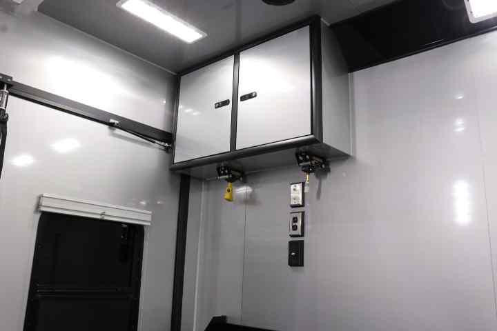 inTech Gooseneck Trailer
