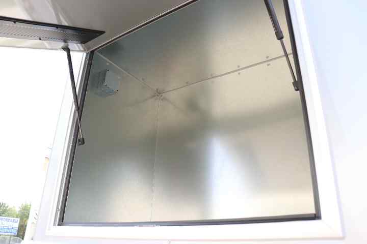 inTech Gooseneck Trailer