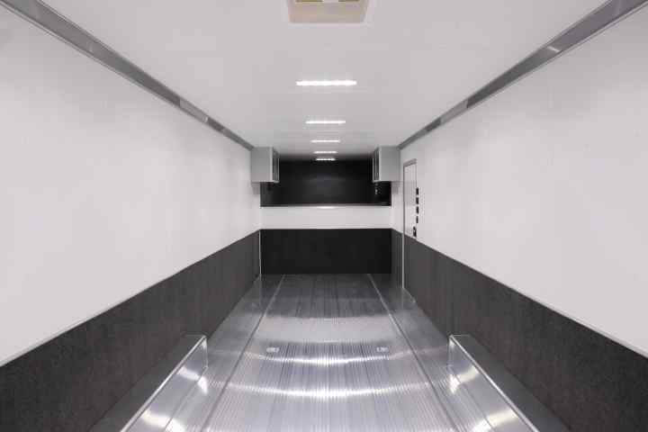 inTech Gooseneck Trailer