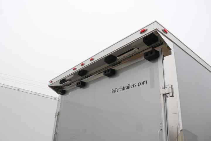 inTech Gooseneck Trailer