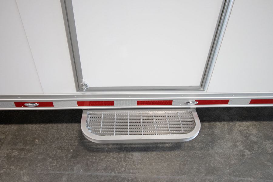 inTech Gooseneck Trailer