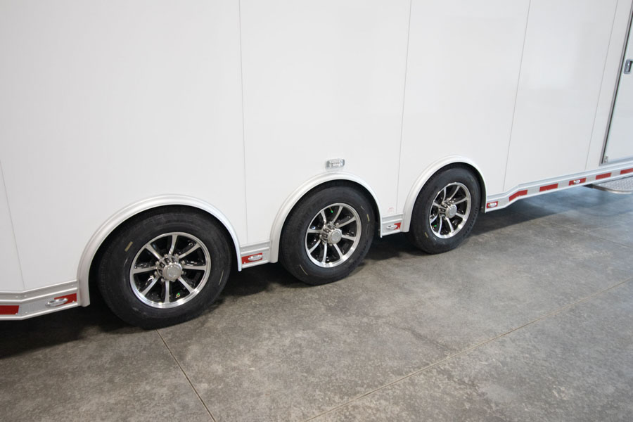 inTech Gooseneck Trailer