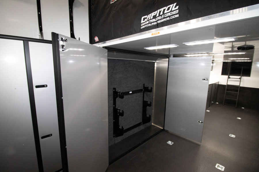 inTech Gooseneck Trailer