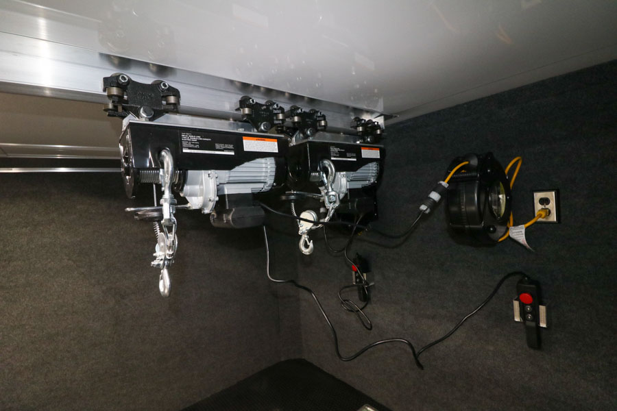 inTech Gooseneck Trailer