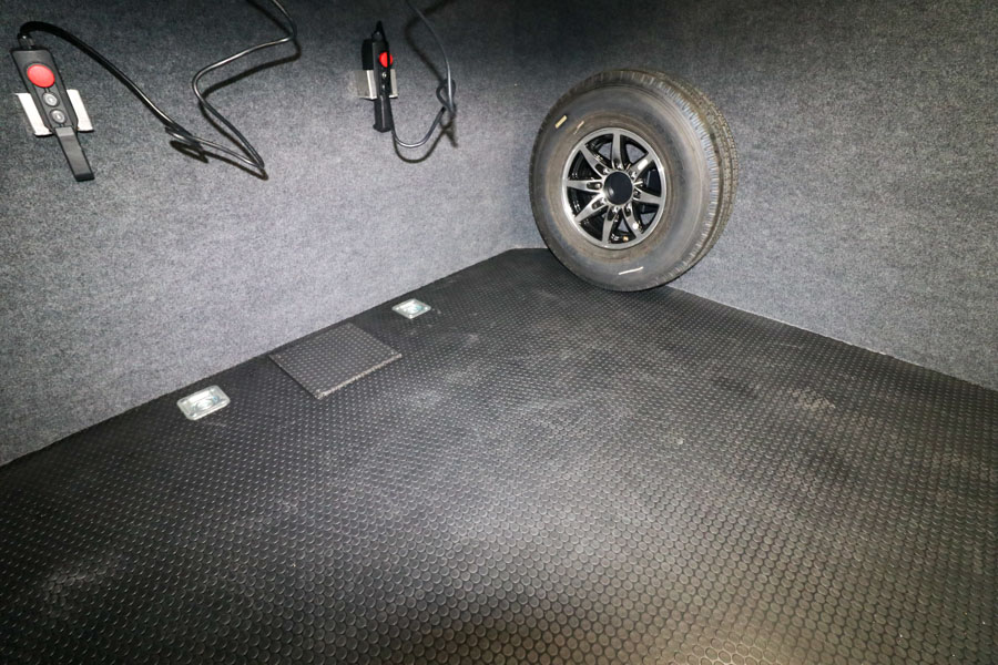 inTech Gooseneck Trailer