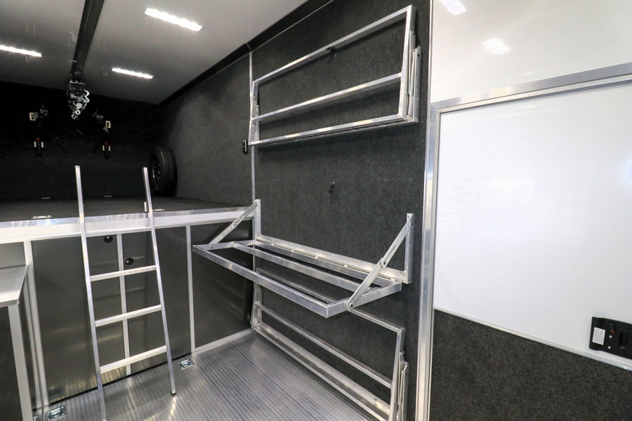 inTech Gooseneck Trailer