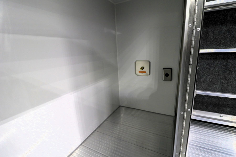 inTech Gooseneck Trailer