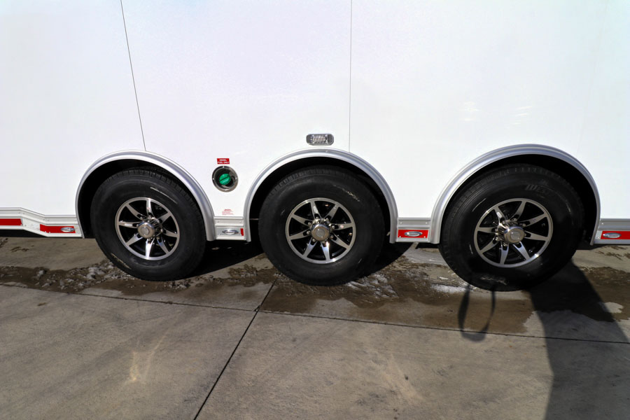 inTech Gooseneck Trailer