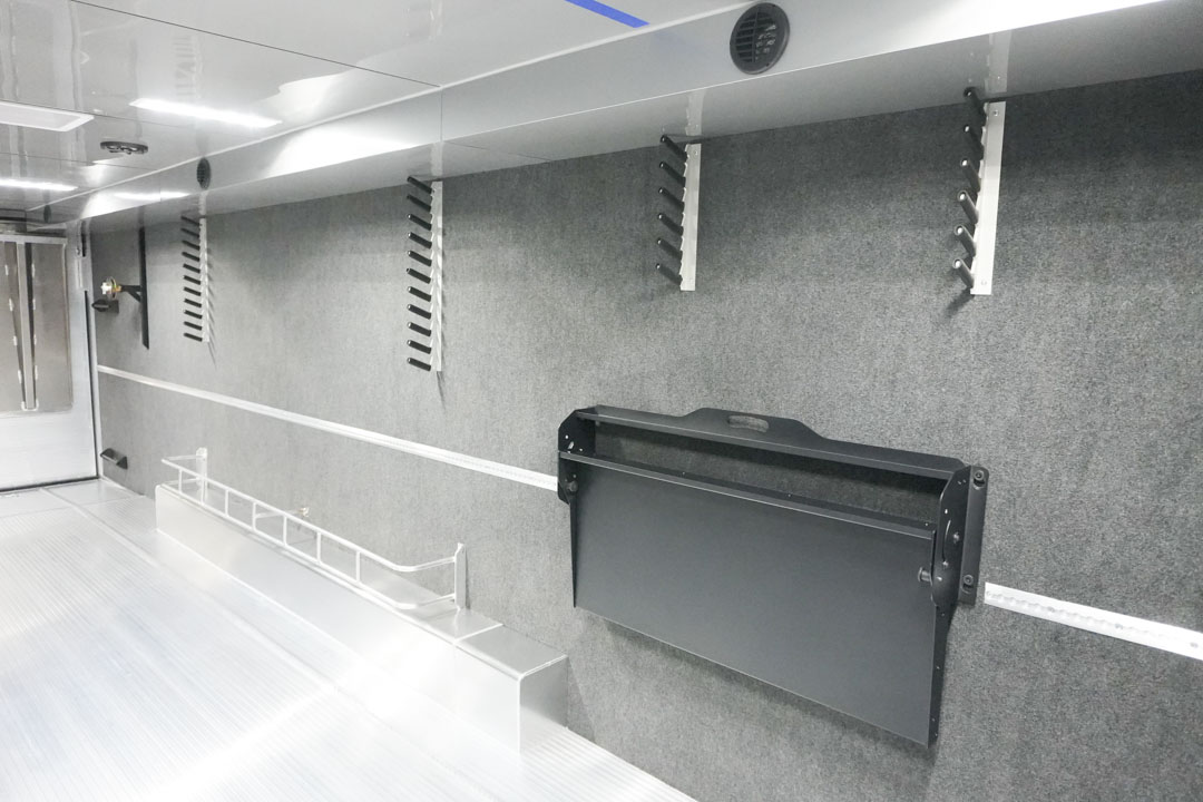 inTech Gooseneck Trailer