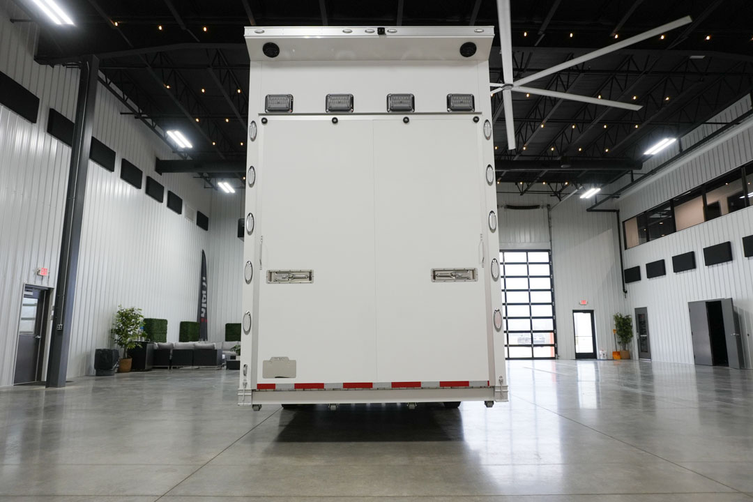 inTech Gooseneck Trailer