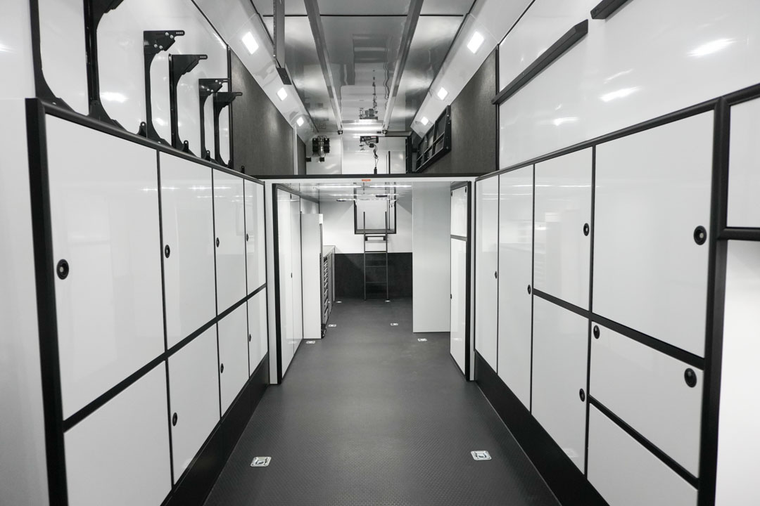 inTech Gooseneck Trailer