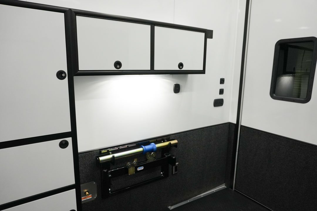 inTech Gooseneck Trailer