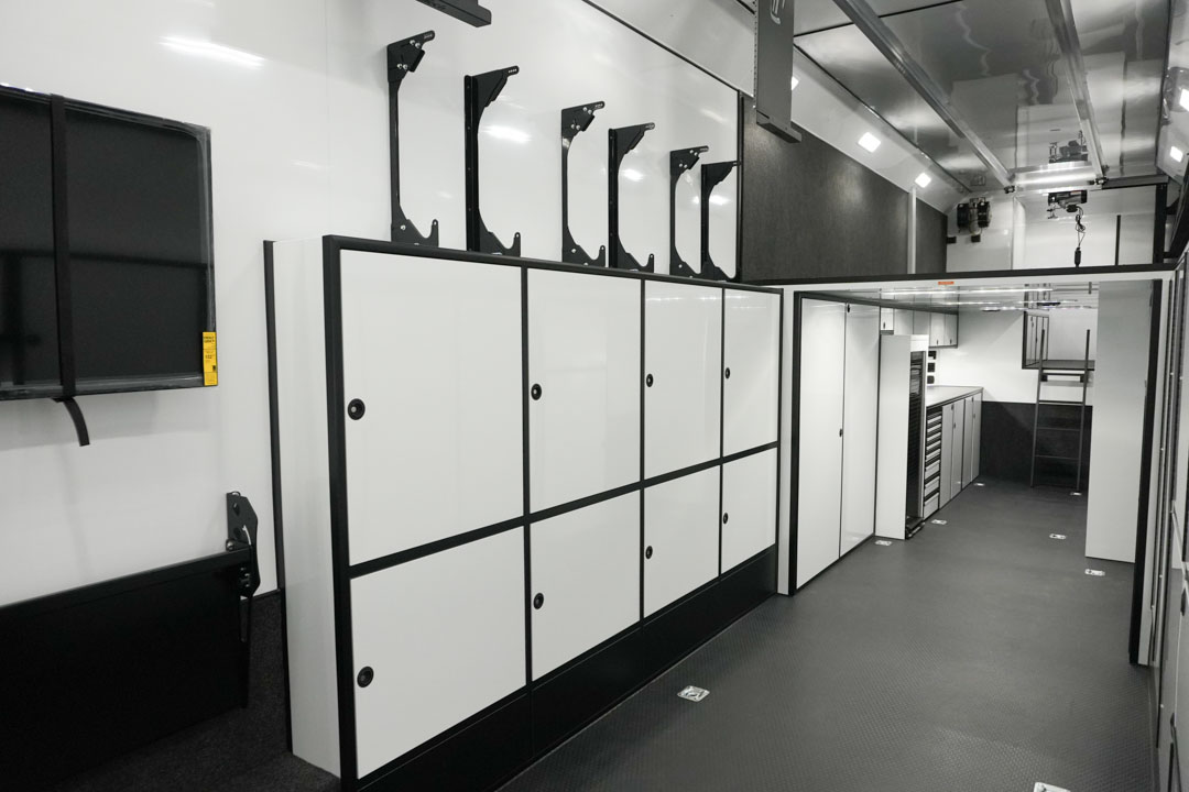 inTech Gooseneck Trailer