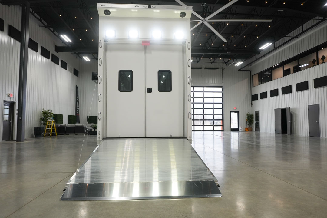 inTech Gooseneck Trailer