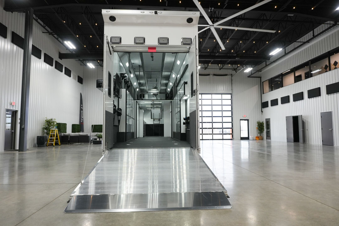 inTech Gooseneck Trailer